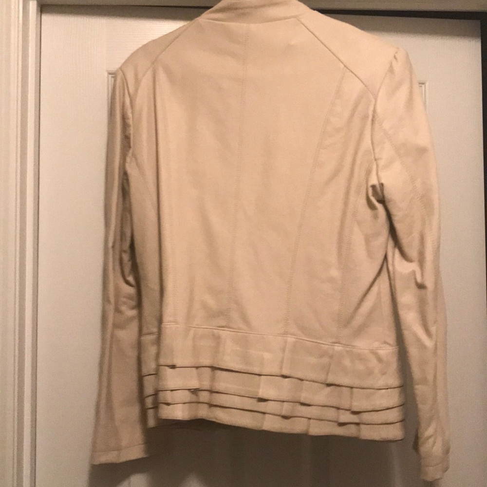 Coat - Picture 3 of 3